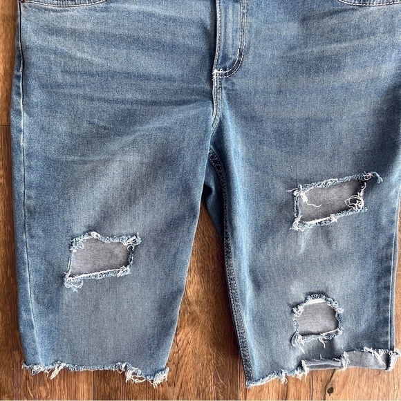 Wrangler Y2K Distressed Denim Jorts Cut-Off Bermuda Jean Shorts - Picture 5 of 16